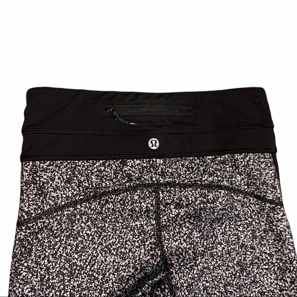 LULULEMON | Pace Tights Size 2 Flashblack Static Raspberry - Picture 6 of 6